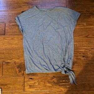 Gapfit breathe maternity grey shirt